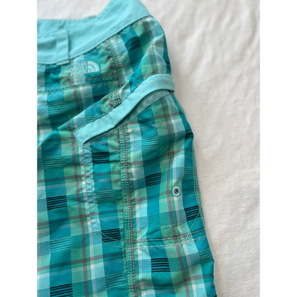 The North Face Board Shorts Women's Size 6 Teal & Green Plaid - Picture 11 of 16